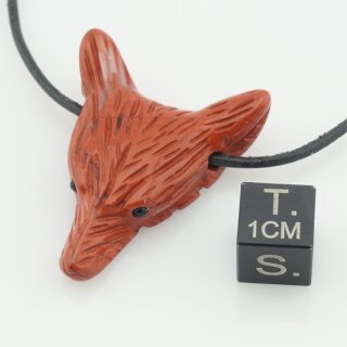 Jaspis rot Wolfskopf-Anh&auml;nger gebohrt ca. 3cm